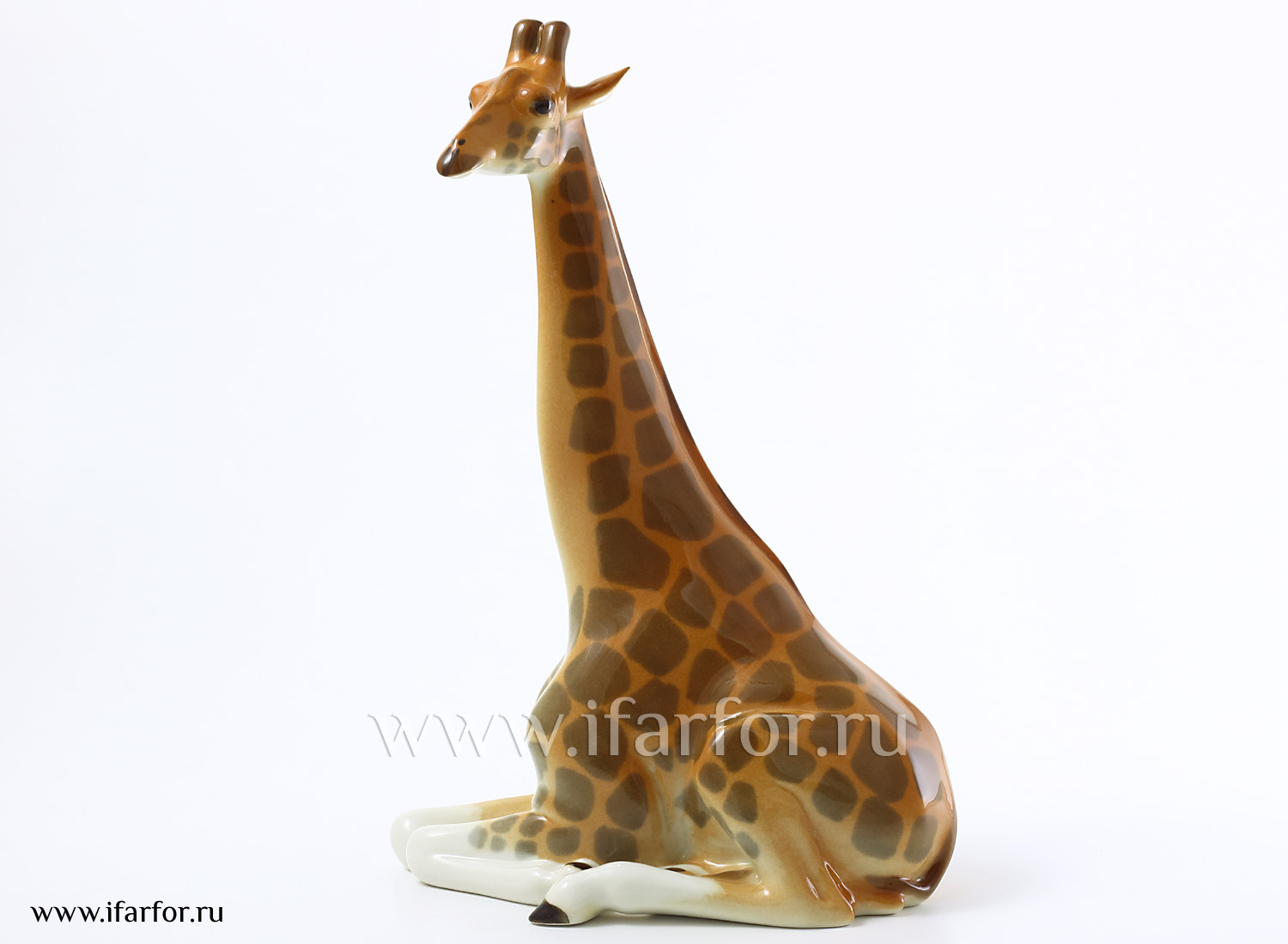 Скульптура «Жираф с подн.головой»