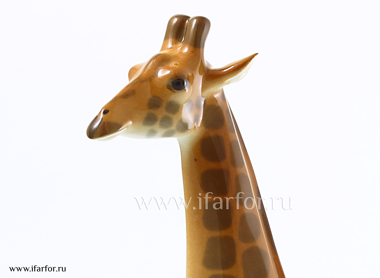 Скульптура «Жираф с подн.головой»