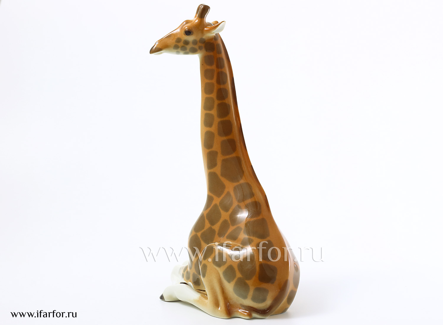 Скульптура «Жираф с подн.головой»