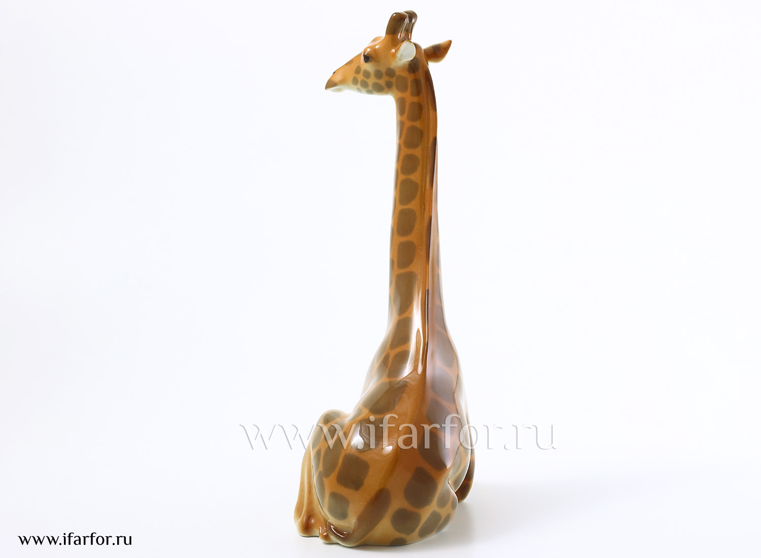 Скульптура «Жираф с подн.головой»
