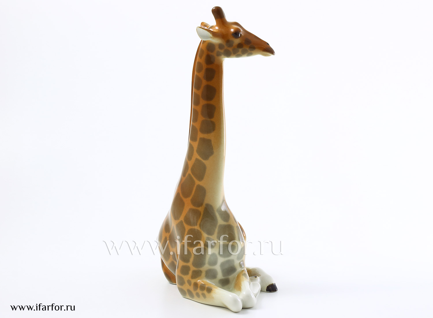 Скульптура «Жираф с подн.головой»