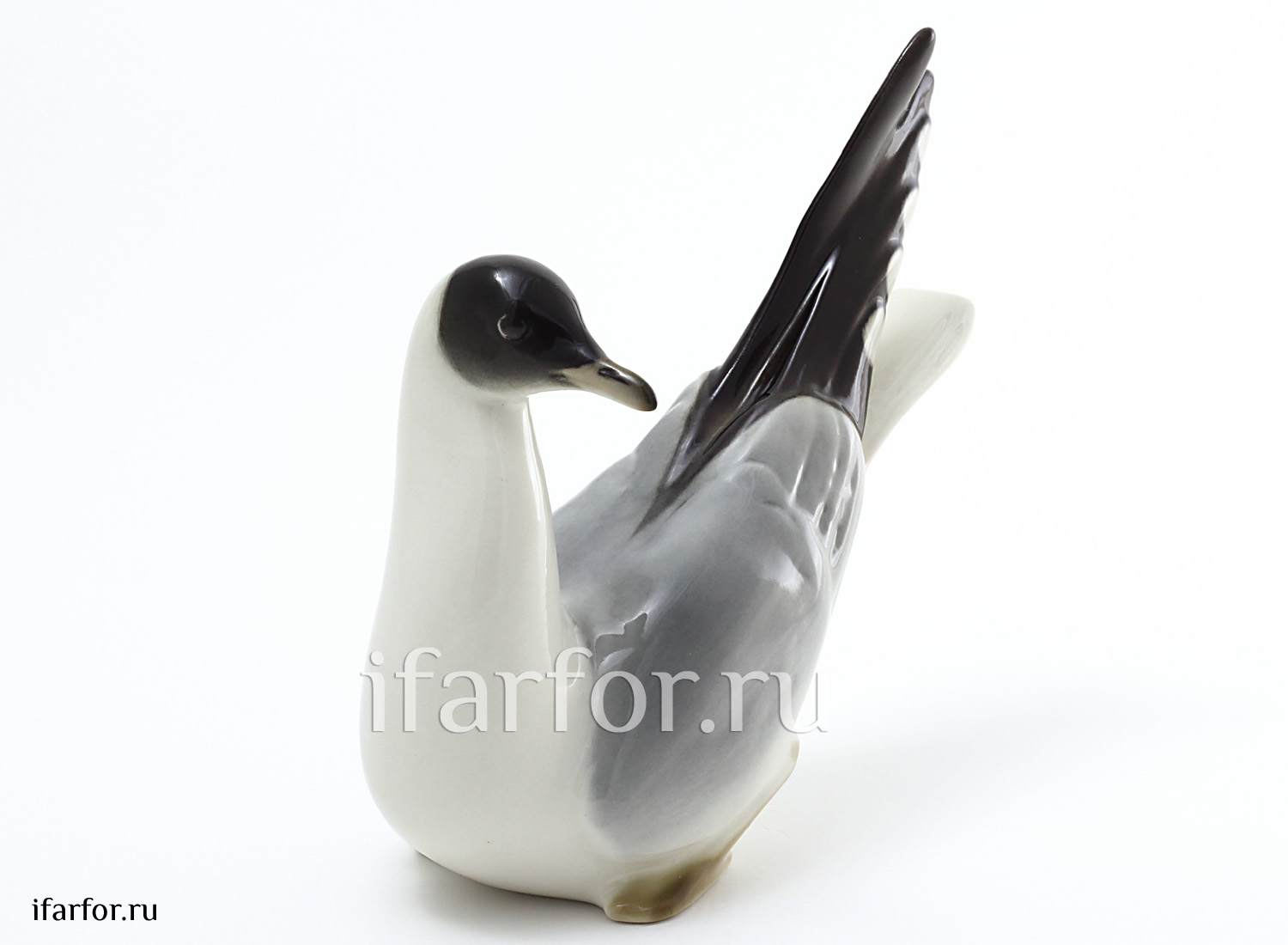 Скульптура «Чайка»