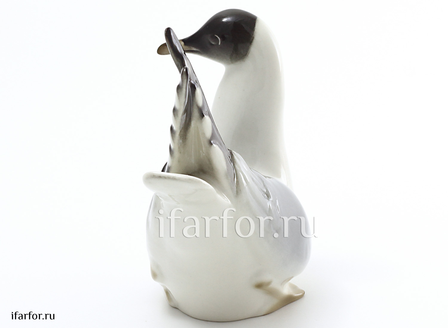 Скульптура «Чайка»