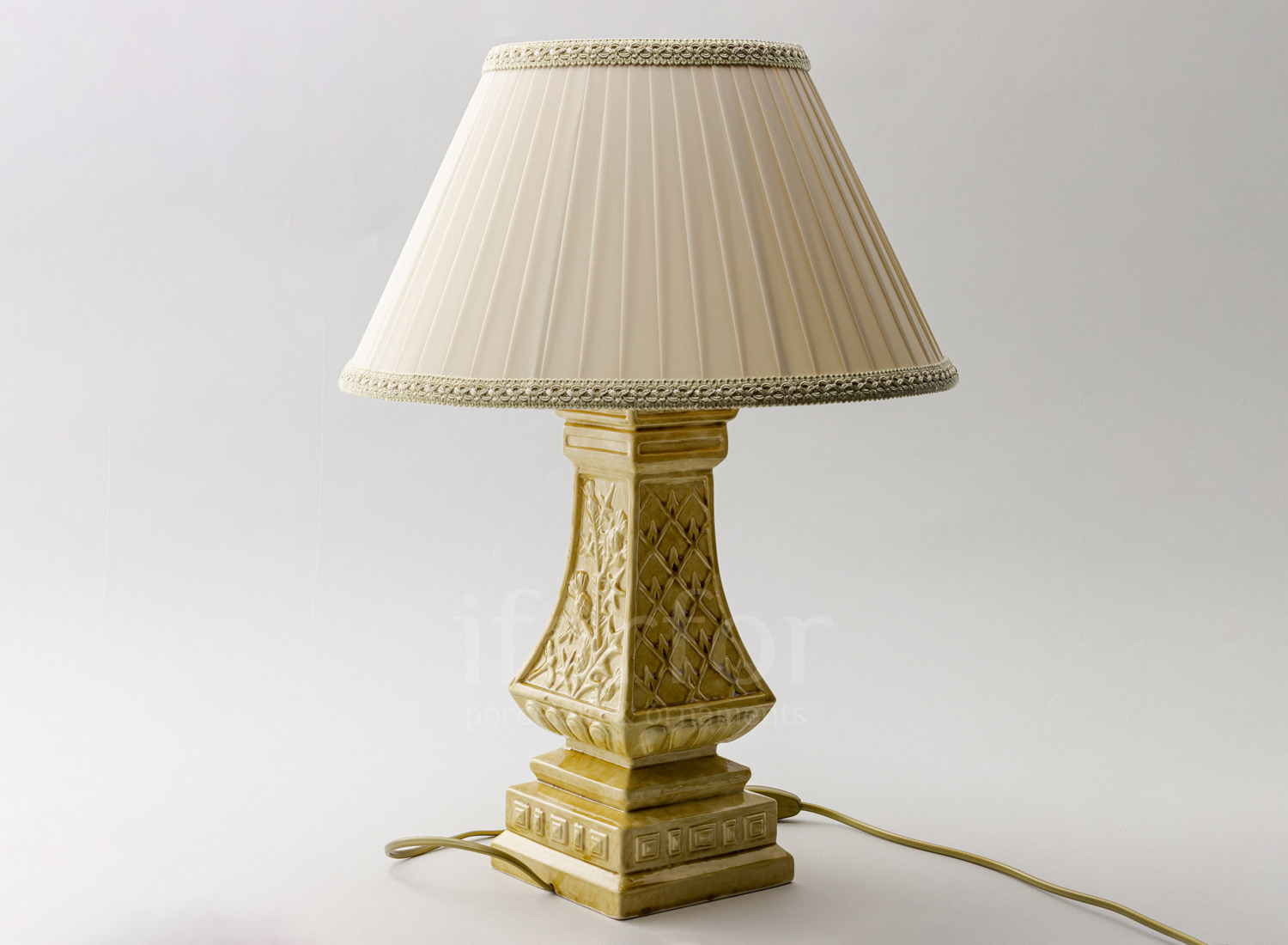 Лампа настольная «Орнаментальная»