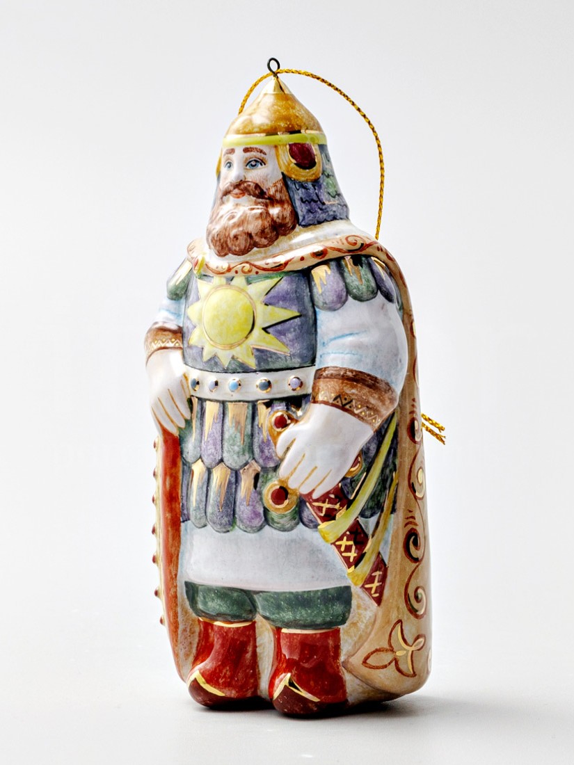 Елочная игрушка «Богатырь» Форма: Богатырь. Майолика. 65 x 130 мм.