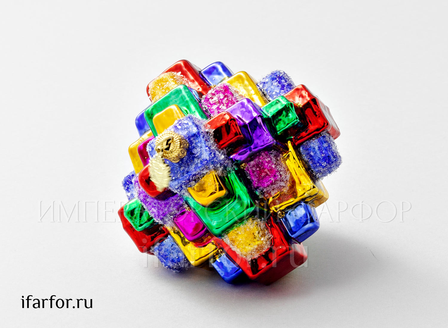 Елочная игрушка в подарочной коробке 210х130мм «Космические кубы»