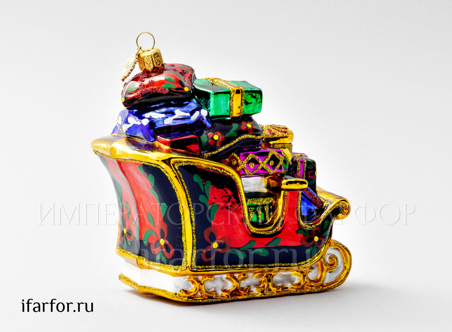 Елочная игрушка в подарочной коробке 210х130мм «Сани с подарками и подушками»