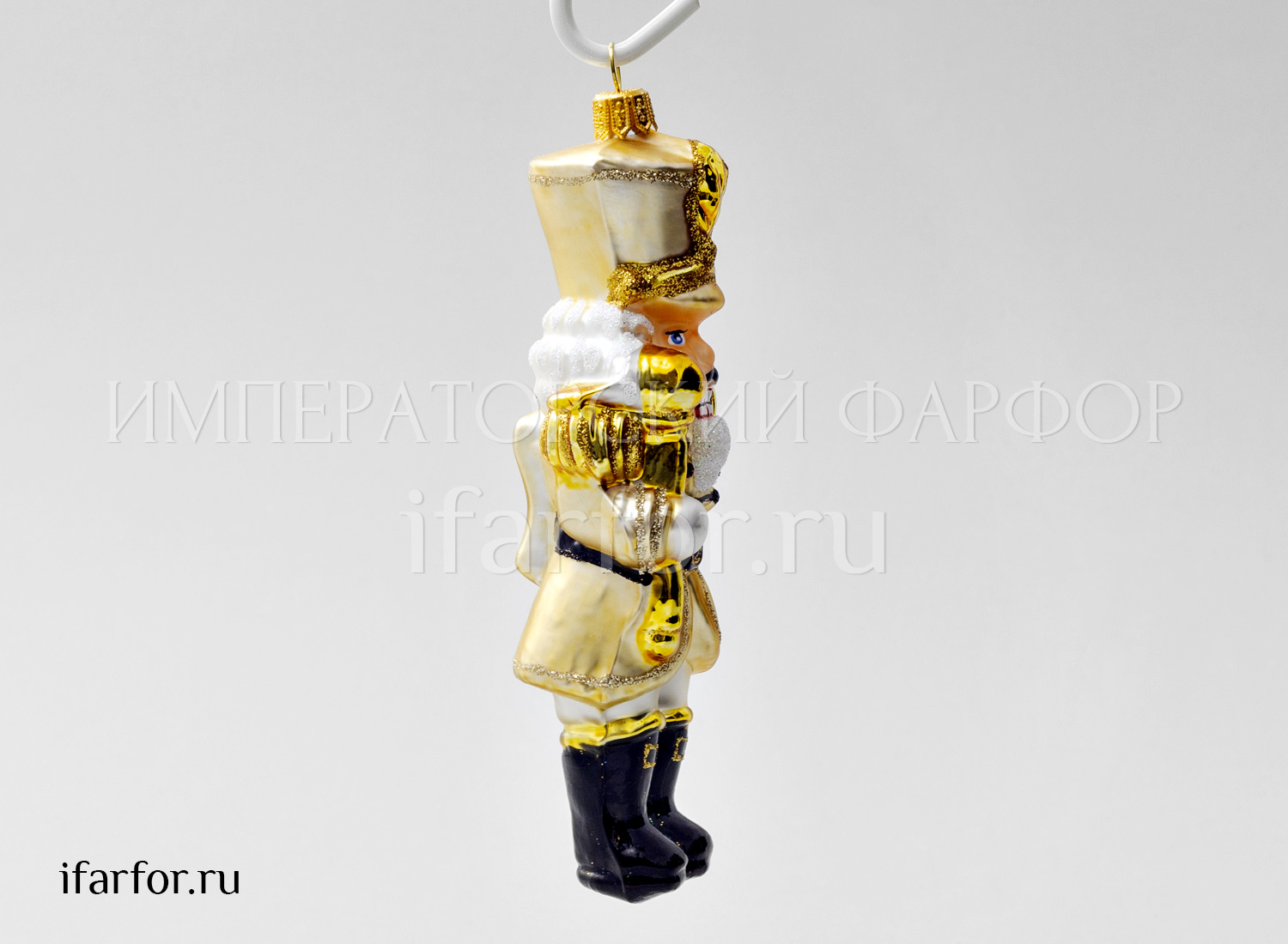 Елочная игрушка «Щелкунчик в золотом камзоле»