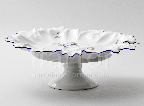 Curly dish footed Crown Geese Crown