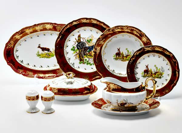 Сервиз столовый Охота Красная 6/25 Мария-Тереза