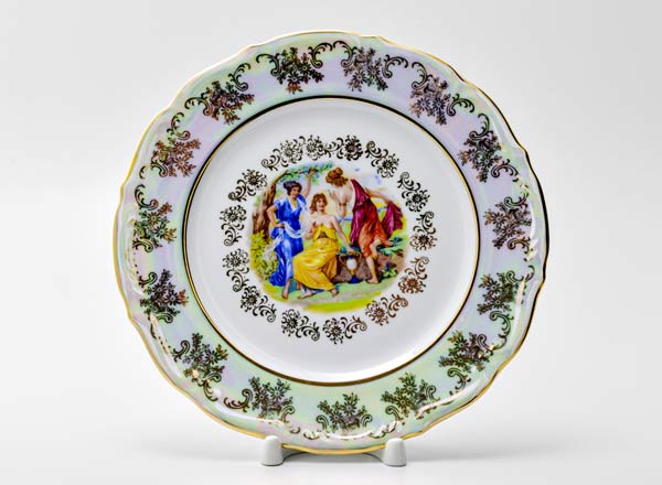 Тарелка мелкая Мадонна Перламутр