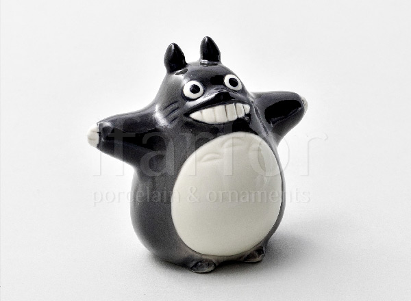 Sculpture Totoro anime