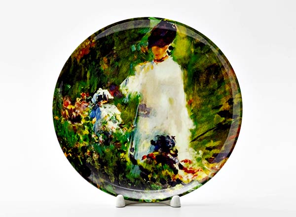 Декоративная тарелка Эдуард Мане Молодая женщина среди цветов