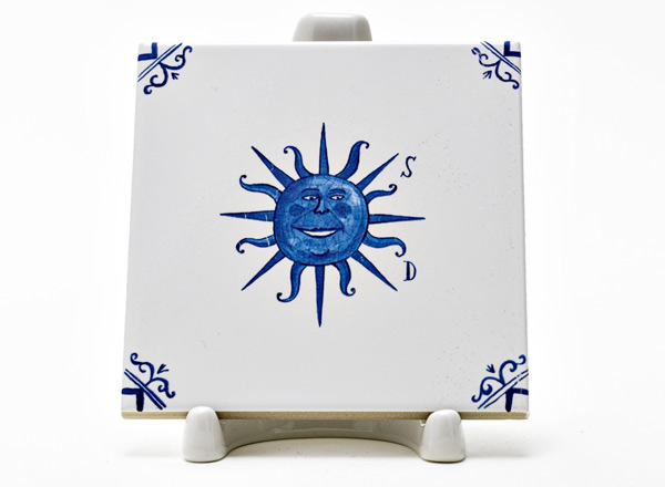 Tile Dutch. Sun 