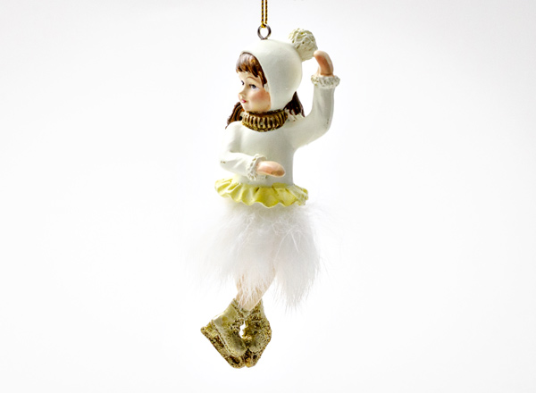 Christmas tree toy Girl on ice skates 1