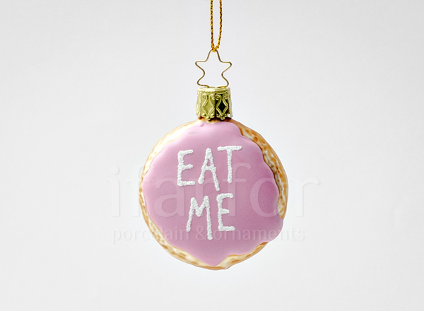 Christmas tree toy Alice in Wonderland. Biscuits EAT ME