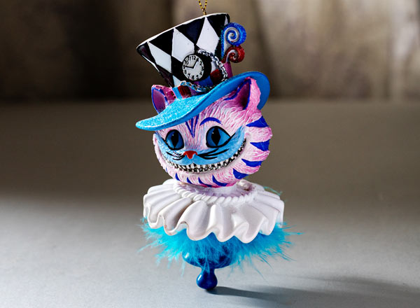 Christmas tree toy Cheshire cat in a hat