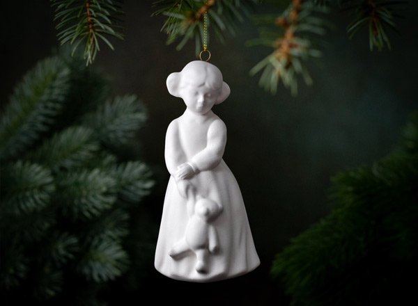 Christmas tree toy Girl with a bear
