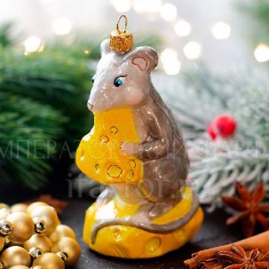 Елочная игрушка Мышь с сыром