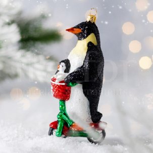 Елочная игрушка Пингвины на самокате