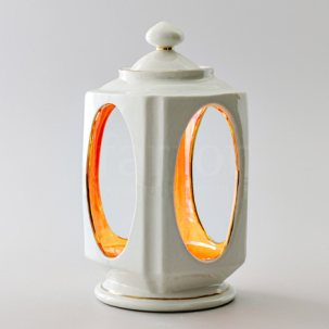 Подсвечник Фонарь бело-желтый Фонарь