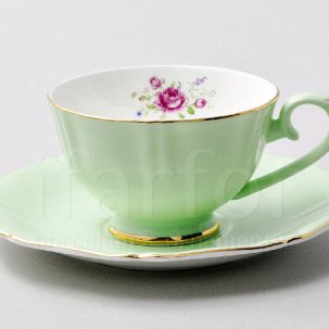 Чашка с блюдцем чайная Времена года. Салатовый 1/2 Queens crown 200 мл.