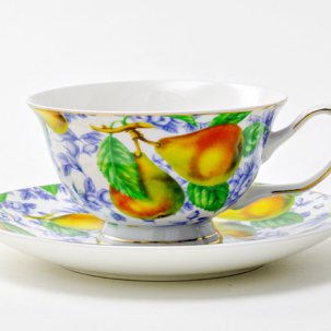 Чашка с блюдцем чайная Груша 1/2 Royal Classics 200 мл.