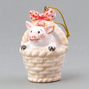 Елочная игрушка Поросенок в корзинке Поросенок в корзинке с розовым бантом