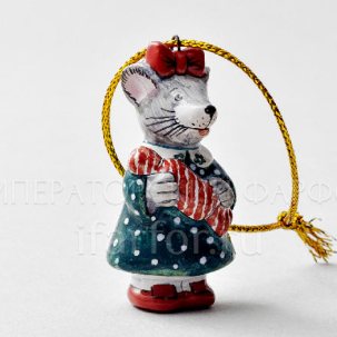 Елочная игрушка Мышка с конфеткой