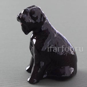 Скульптура Черный терьер сидящий