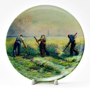Декоративная тарелка Косари на окраине Ланьи