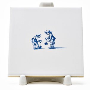 Изразец Голландский. Детские игры. Игра в камни 3