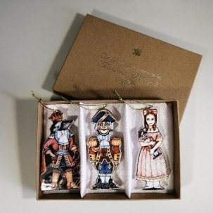 Набор елочных игрушек в подарочной коробке Щелкунчик