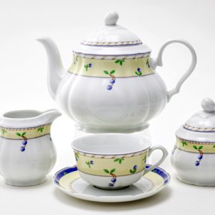 Сервиз чайный Мелкие ягоды на бледно-желтом фоне 6/17 Роза