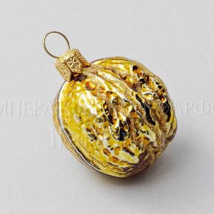 Елочная игрушка Ягоды и фрукты. Золоченый орех