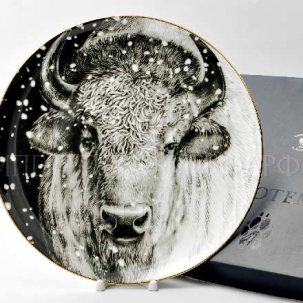 Декоративная тарелка в подарочной коробке Тотем. Бизон 300 мм.