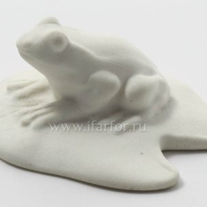 Скульптура Лягушка Белый