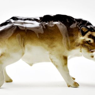 Скульптура  Кабан-секач Не определен!