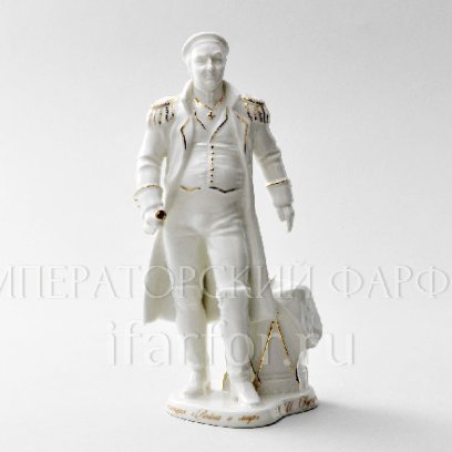 Скульптура «Кутузов» Форма: Кутузов. Фарфор. 100 x 95 x 215 мм.