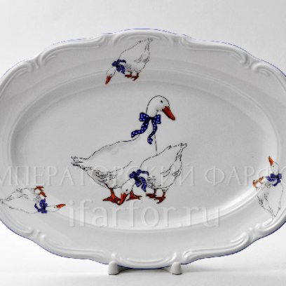 Блюдо овальное «Гуси»