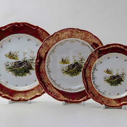 Набор тарелок столовый Охота Красная 6/18 Мария-Тереза