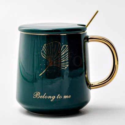 Кружка с крышкой и ложкой «Belong to me»