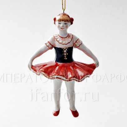 Елочная игрушка «Юная балерина» Форма: Юная балерина. Майолика. 65 x 80 x 115 мм.