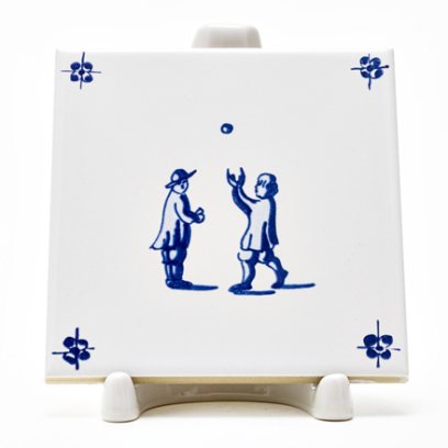 Изразец Голландский Детские игры. Игра в мяч