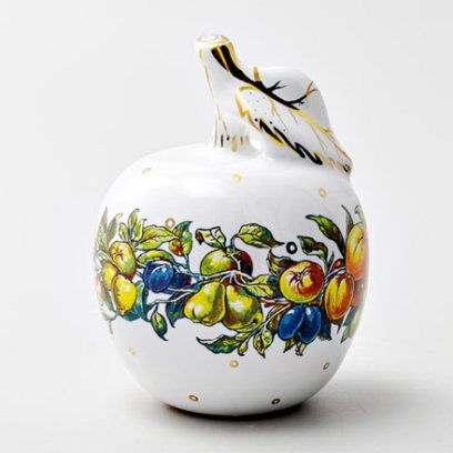 Скульптура «Яблоко» Форма: Яблоко. Майолика. 90 x 120 мм.