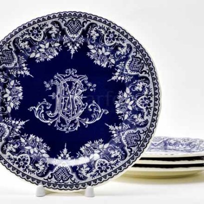 Набор тарелок столовый «MONOGRAMME DEPAREILLEES BLEU» Форма: GIEN Шампань. Фаянс. 232 мм.