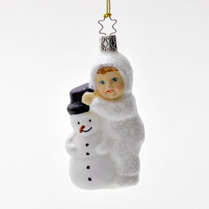 Елочная игрушка «Детские игры на снегу. Мой снежный друг»