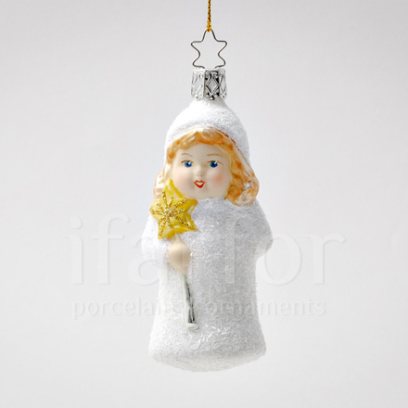 Елочная игрушка «Детские игры на снегу. Девочка со звездой»