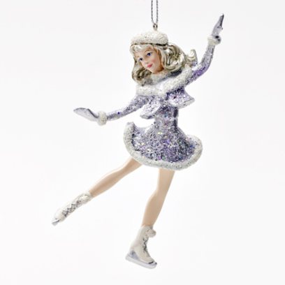 Елочная игрушка «Девушка на коньках в серебристой шубке 1»