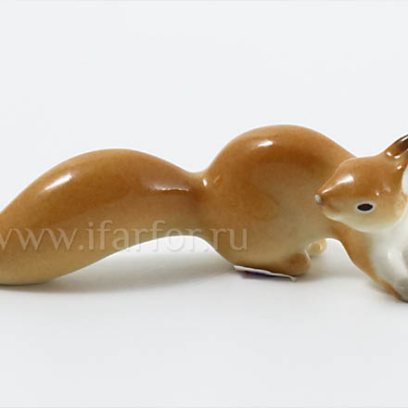 Скульптура «Белочка»